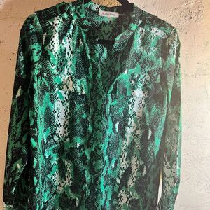 Green Snake Print Blouse Calvin Klein EUC XS